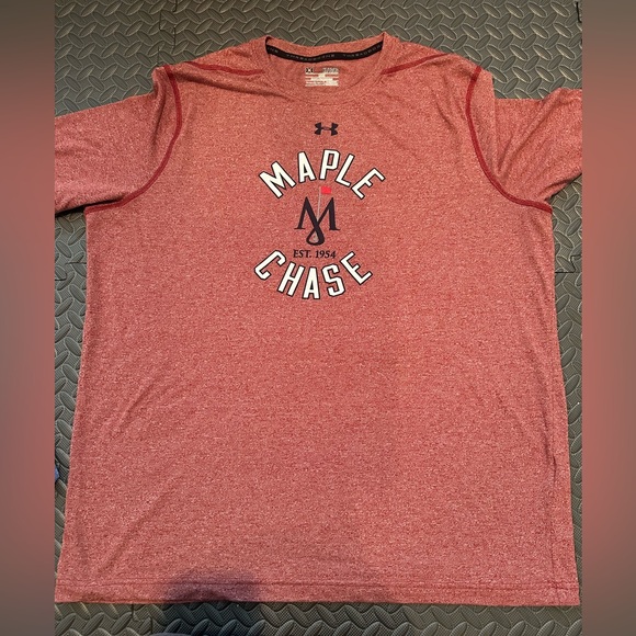 2- Under Armour “Maple Chase Golf Club” Tee’s - Picture 6 of 6